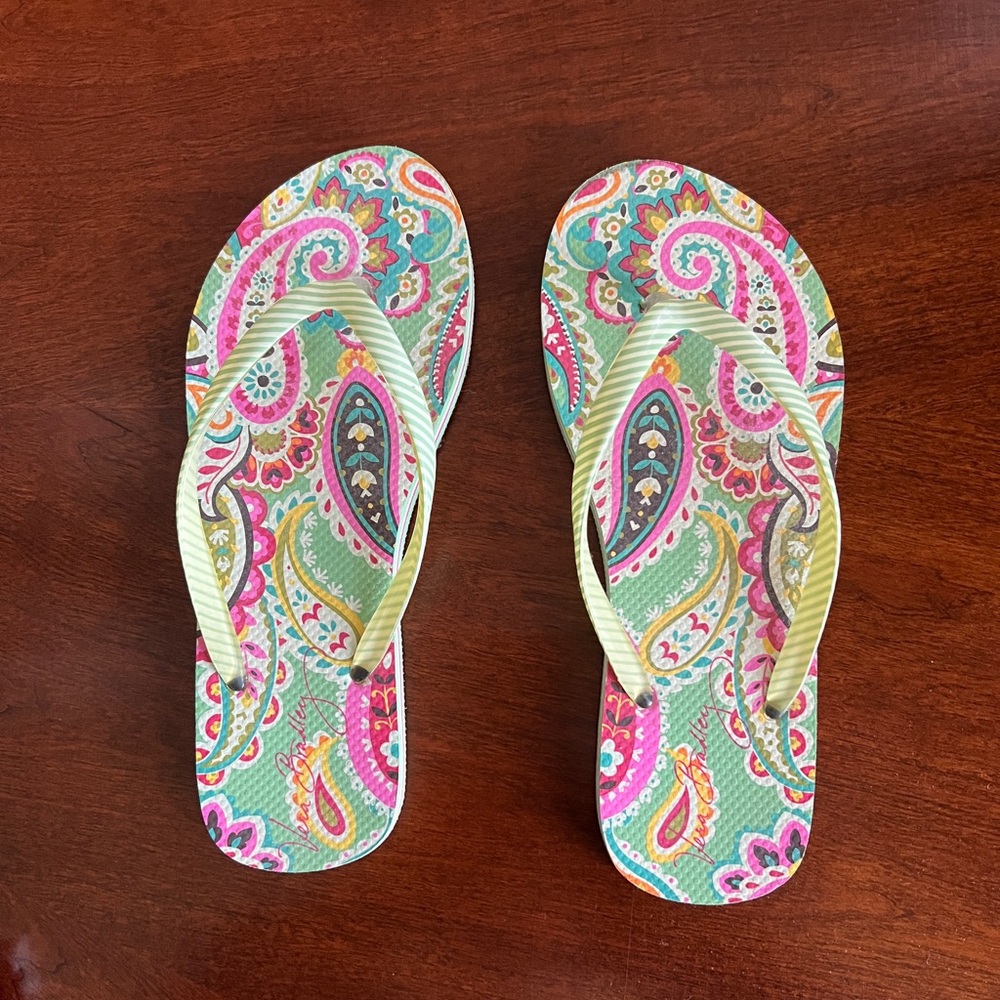 Vera Bradley Pink and Green Paisley Sandals